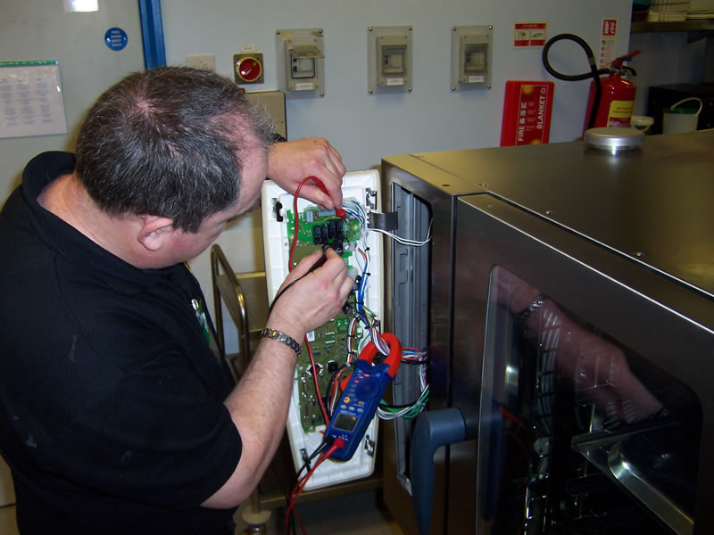 how-we-can-help-2 Planned Kitchen Maintenance